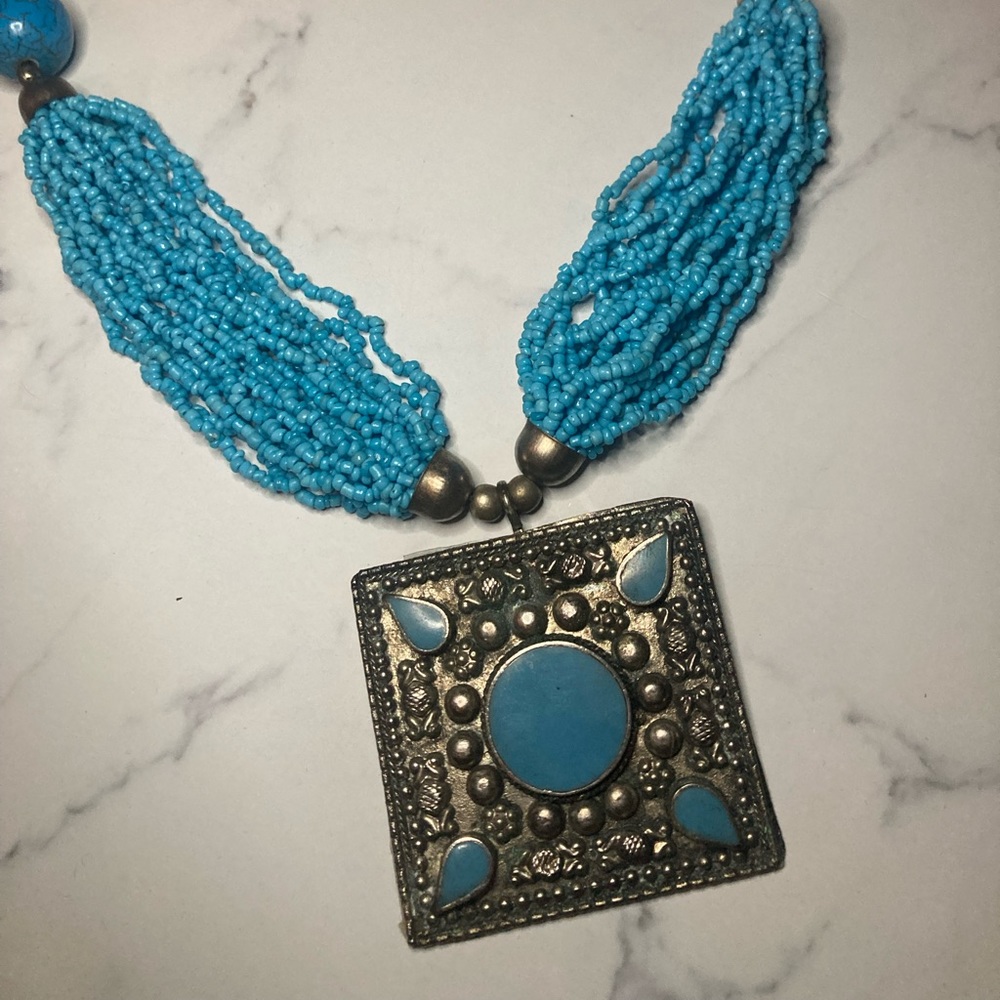 Turquoise statement necklace - Picture 2 of 4